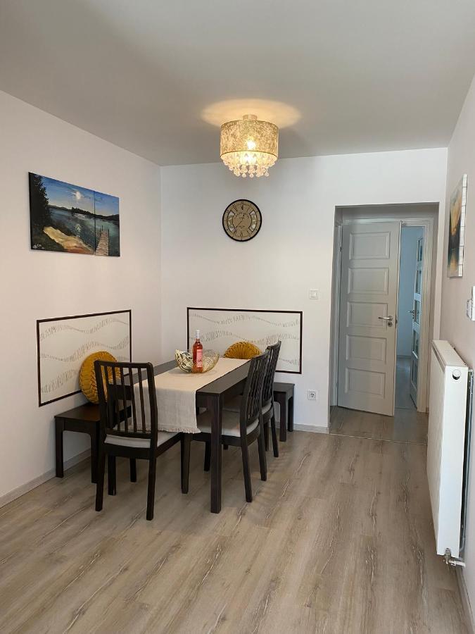 Moonshine Szeged Apartment Luaran gambar